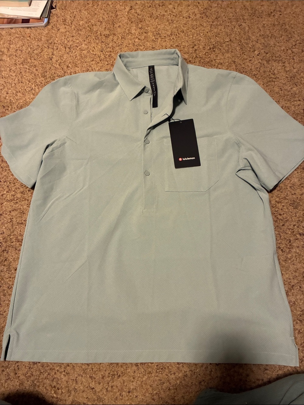 lululemon athletica Men’s Sage Green Short-Sleeve woven air popover Polo